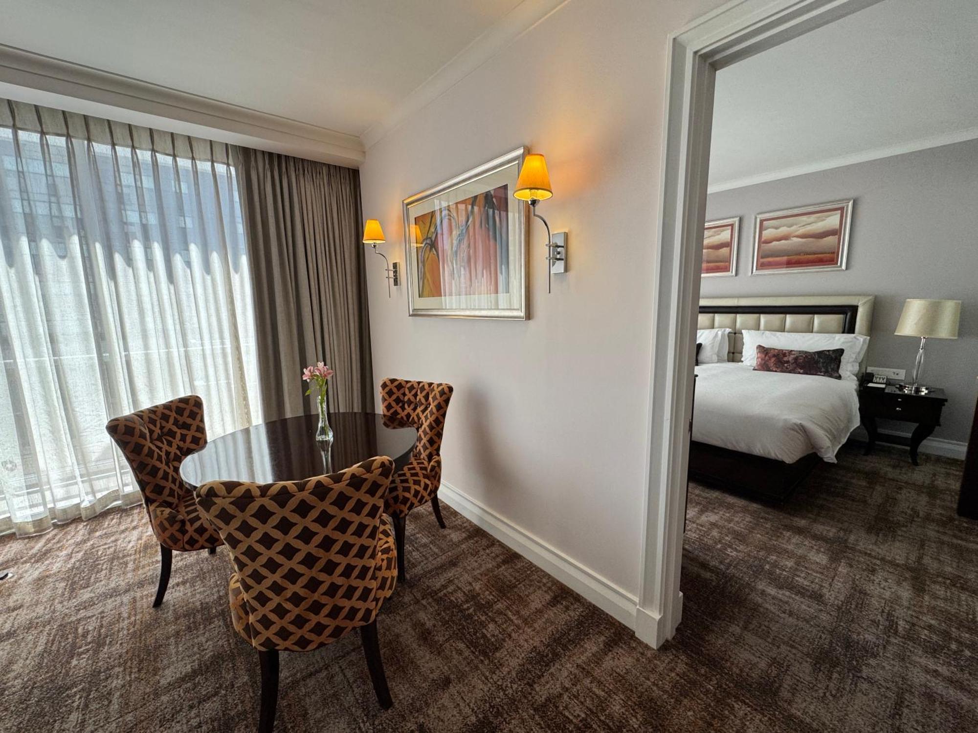 Luxury Residence At Taj Cape Town - Top Corner Apartment With Balcony - Newly Renovated Bagian luar foto