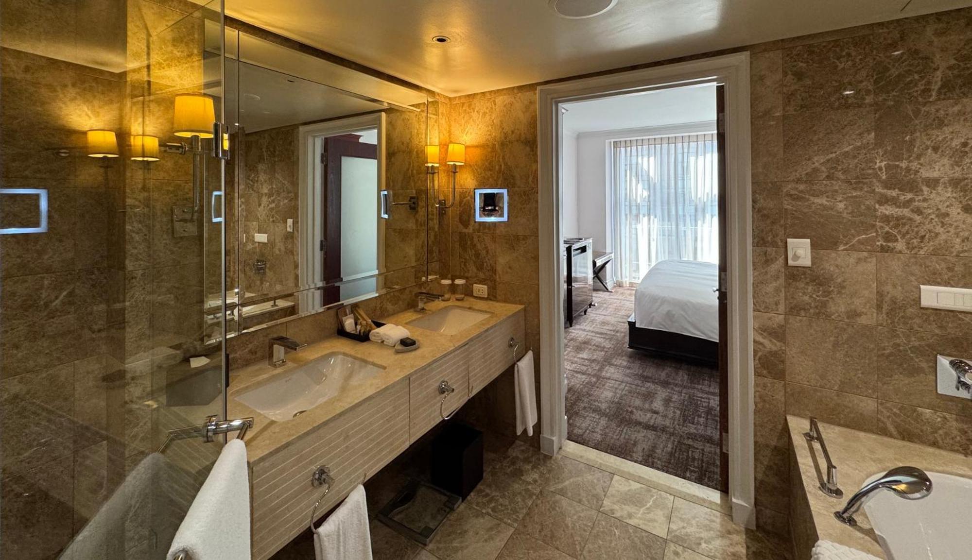 Luxury Residence At Taj Cape Town - Top Corner Apartment With Balcony - Newly Renovated Bagian luar foto