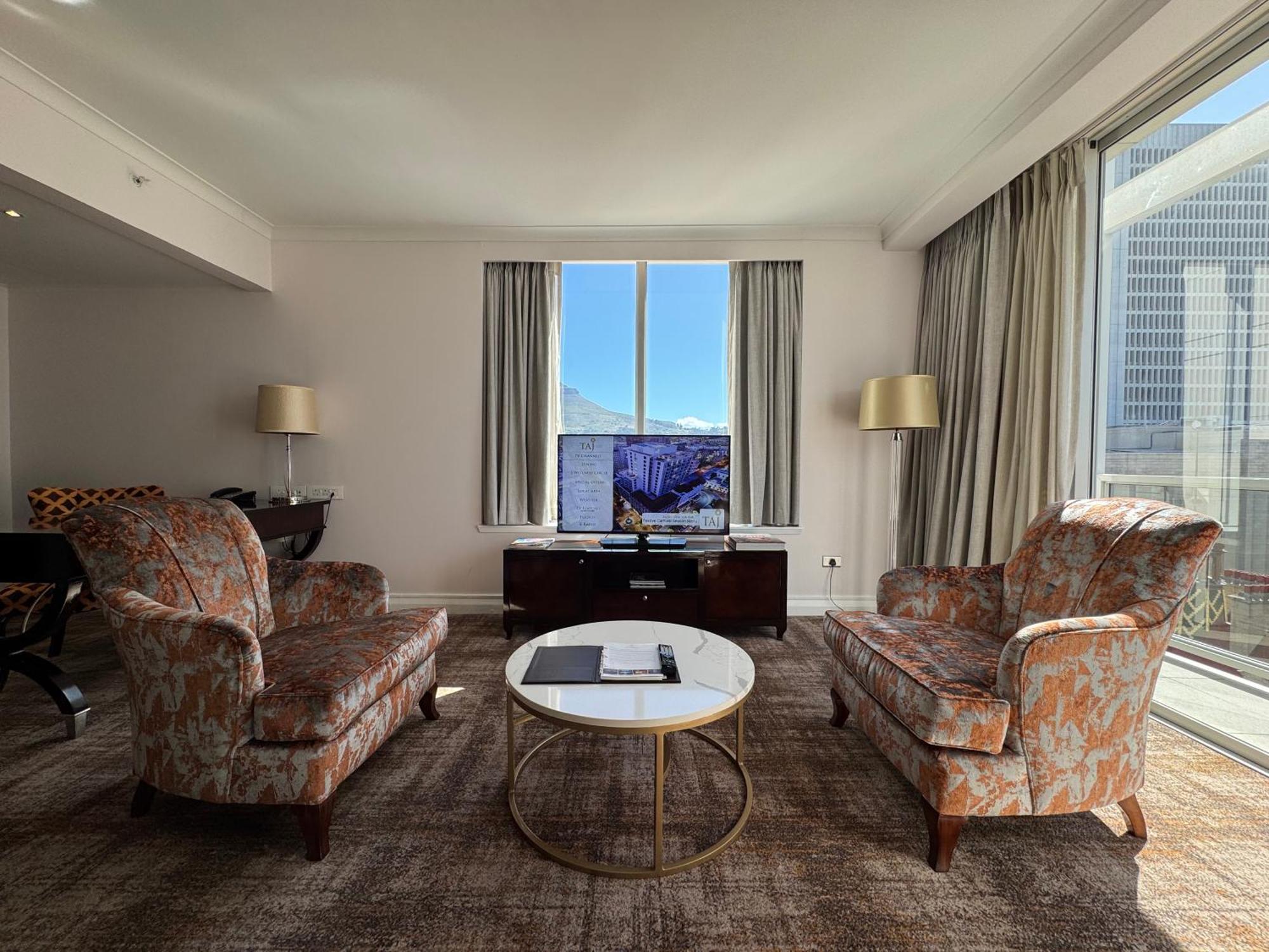 Luxury Residence At Taj Cape Town - Top Corner Apartment With Balcony - Newly Renovated Bagian luar foto